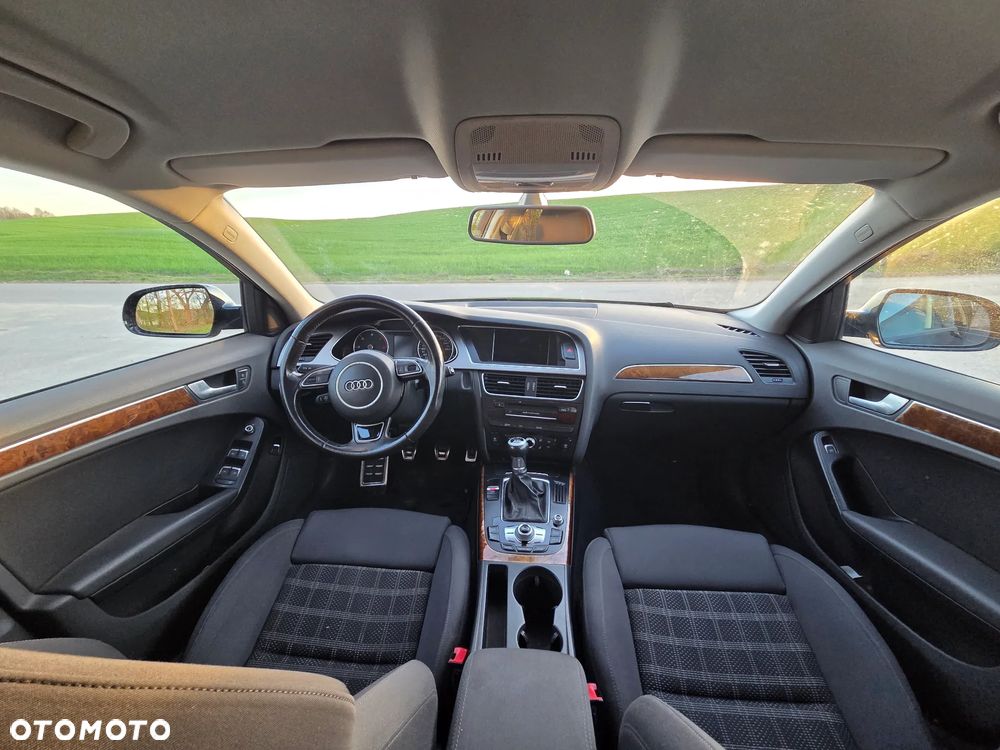 Audi A4 Avant 2.0 TDI DPF Ambiente - 28