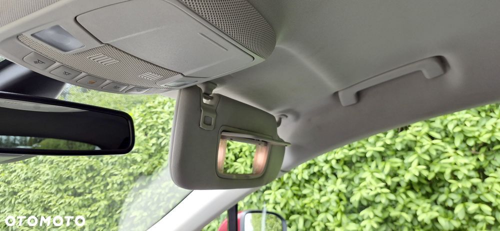 Ford Mondeo 2.0 EcoBlue Titanium - 22