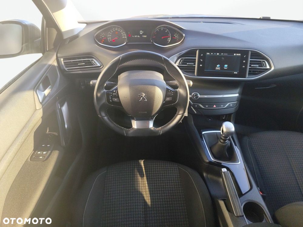 Peugeot 308 - 14
