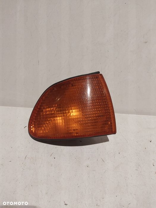 Ori Kierunkowskaz bmw e 38 prawy żółty pomarańczow kierunek migacz - 1