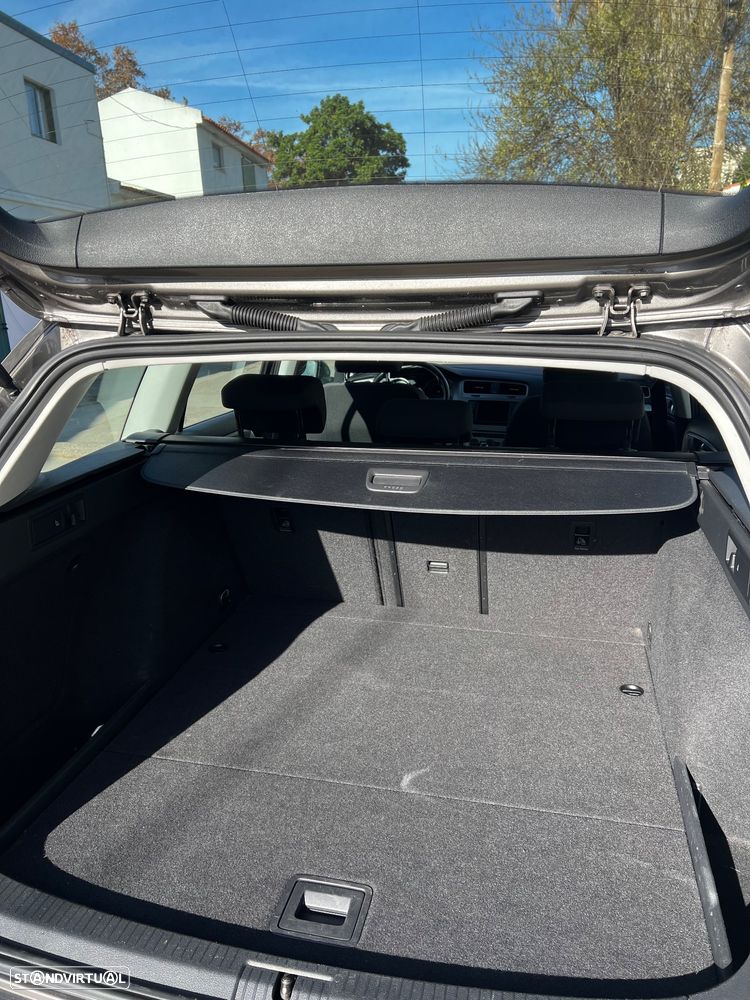 VW Golf Variant 1.6 TDi GPS Edition - 11