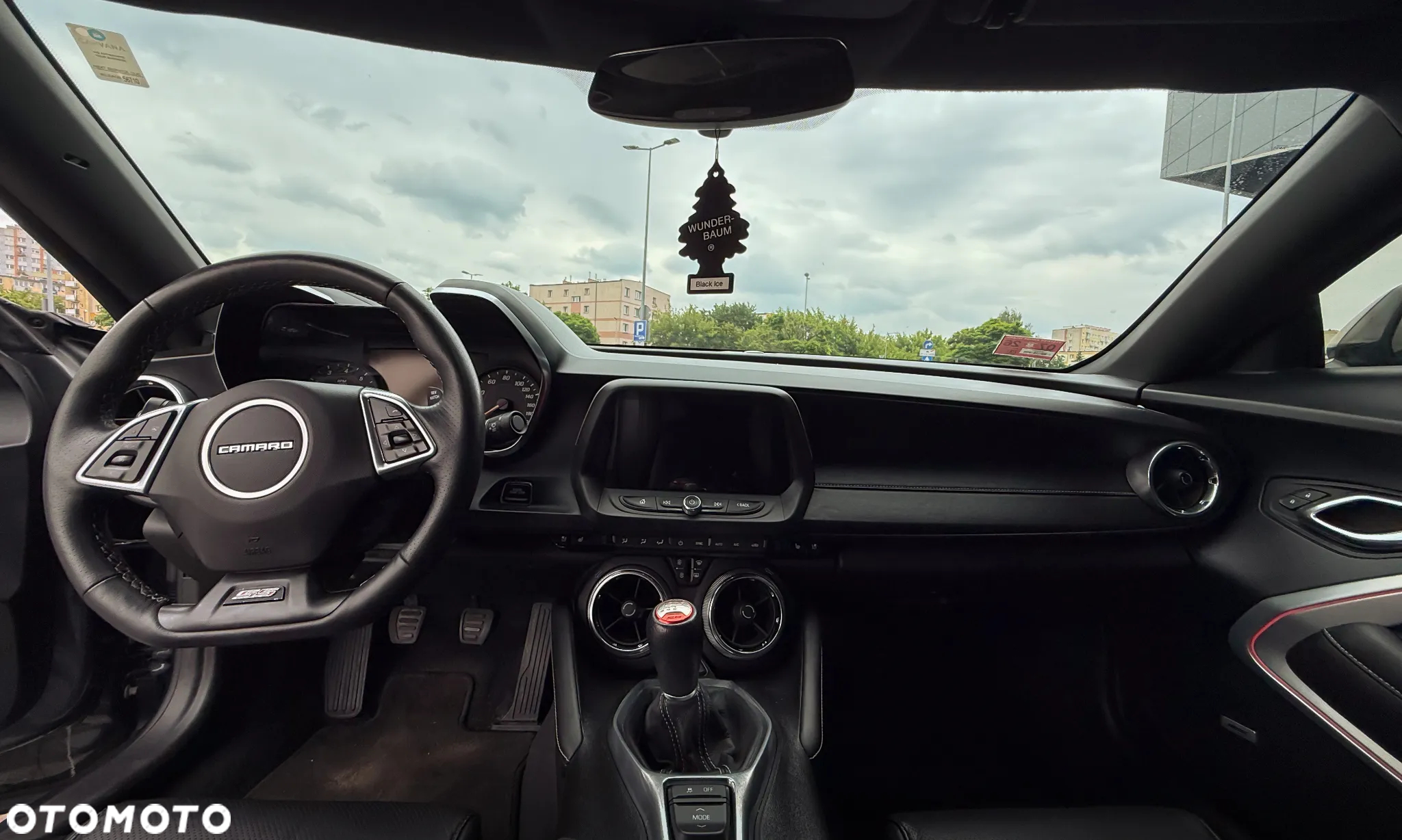 Chevrolet Camaro Coupe 6.2 V8 - 12