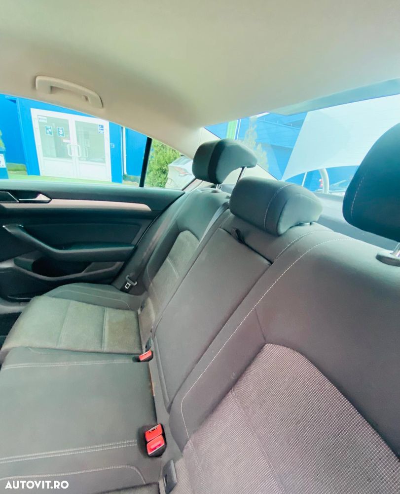 Volkswagen Passat - 7