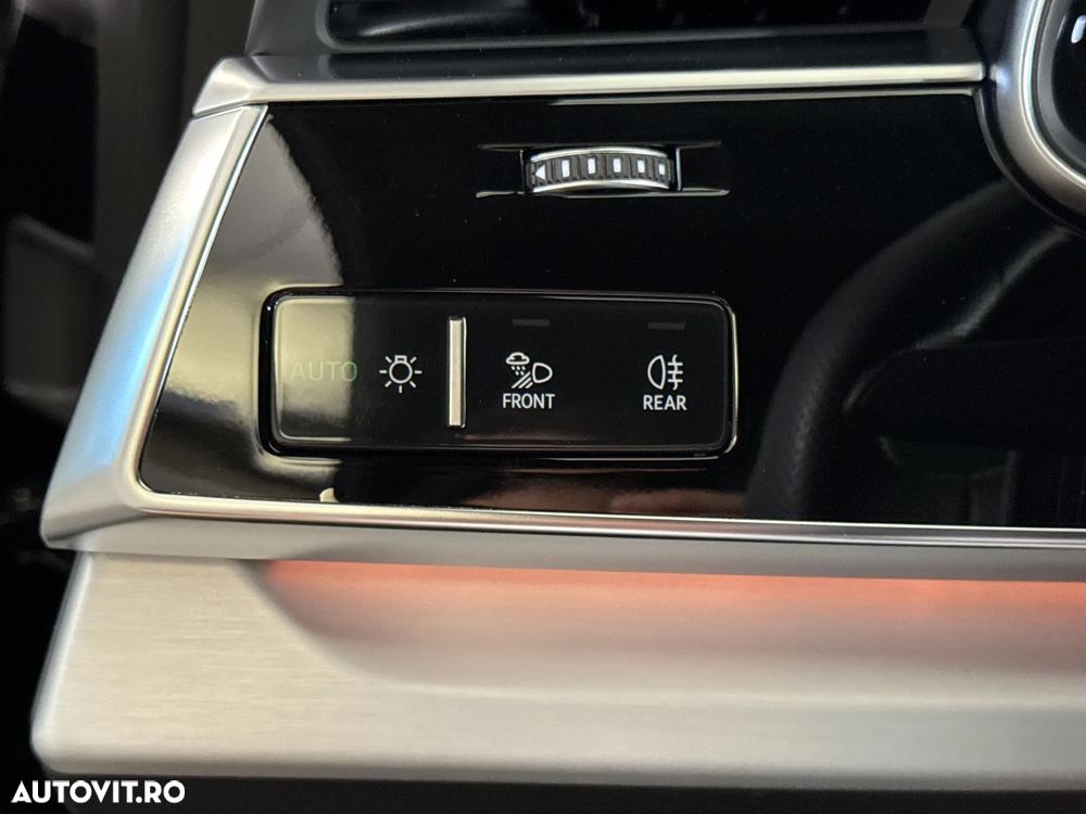Audi Q8 - 16