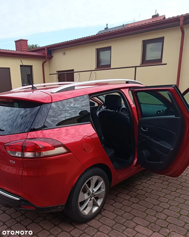 Renault Clio - 8