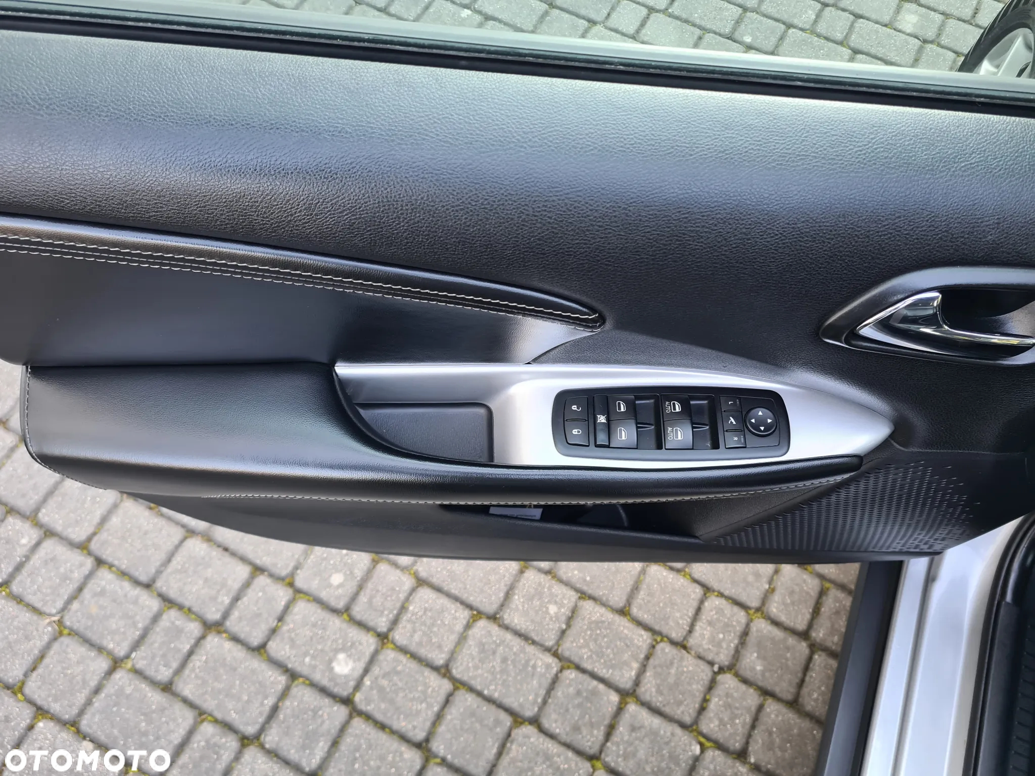 Fiat Freemont 2.0 Multijet Black Code AWD - 27