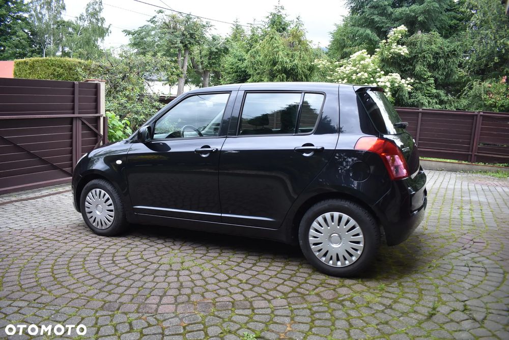 Suzuki Swift - 5