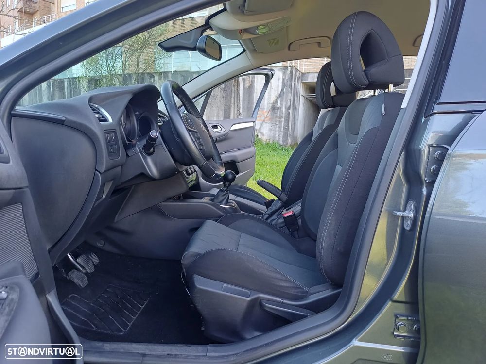 Citroën C4 1.6 HDi Exclusive - 28
