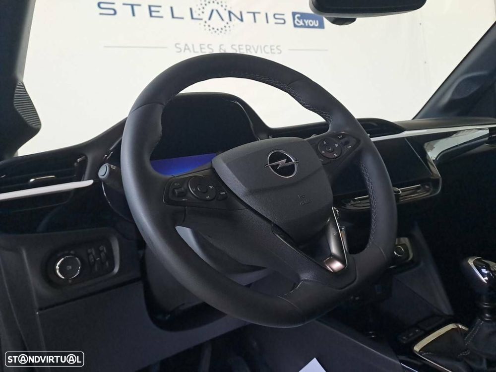 Opel Corsa 1.2 T GS - 12