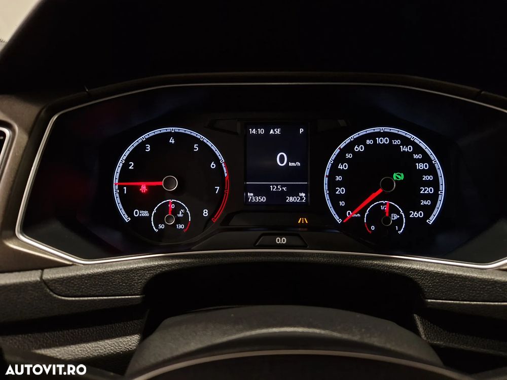 Volkswagen T-ROC 1.5 TSI DSG Design - 17