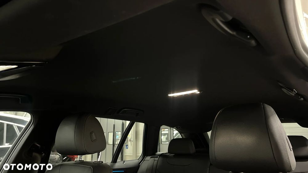 BMW Seria 5 530e xDrive - 24