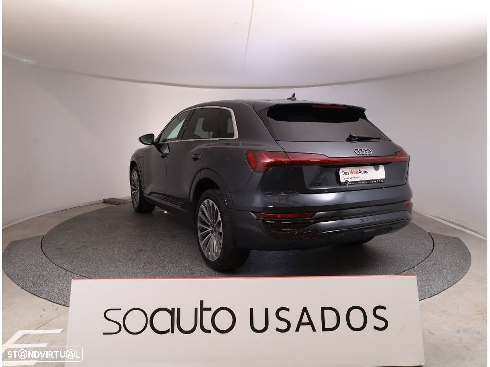 Audi Q8 e-Tron 55 quattro Advanced - 10