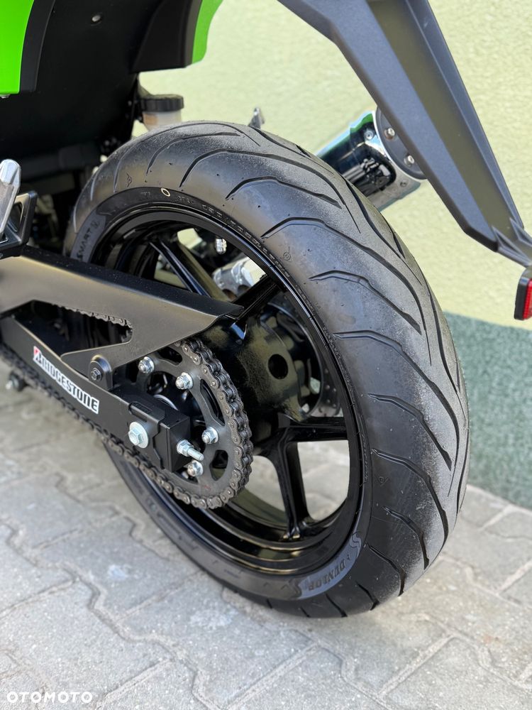 Kawasaki Ninja 250R - 23