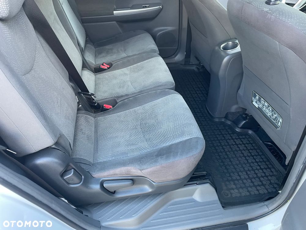 Toyota Prius+ 1.8 HSD Premium - 23