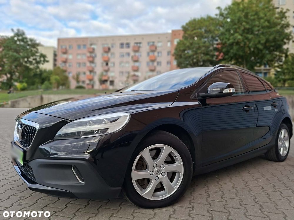 Volvo V40 Cross Country - 3