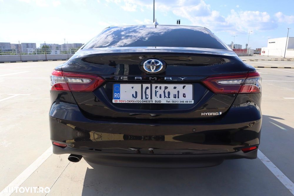 Toyota Camry 2.5 Exclusive - 15