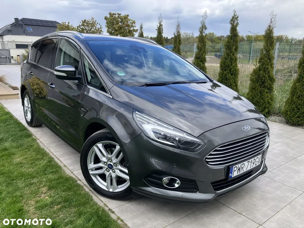 Ford S-Max 2.0 TDCi Titanium PowerShift - 6