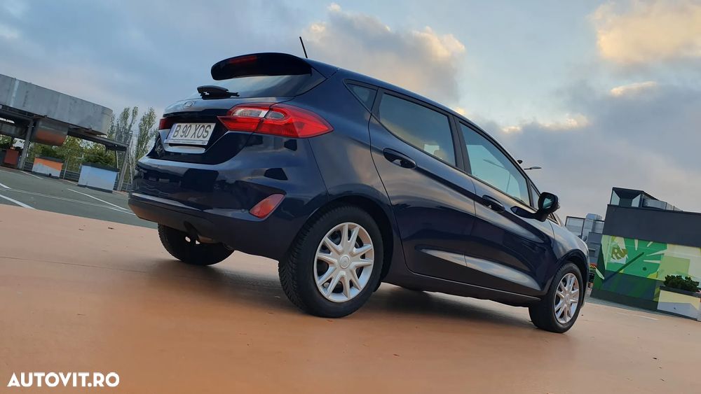 Ford Fiesta 1.1 Trend - 40