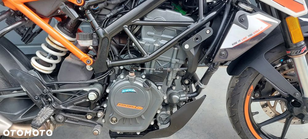 KTM Duke - 16