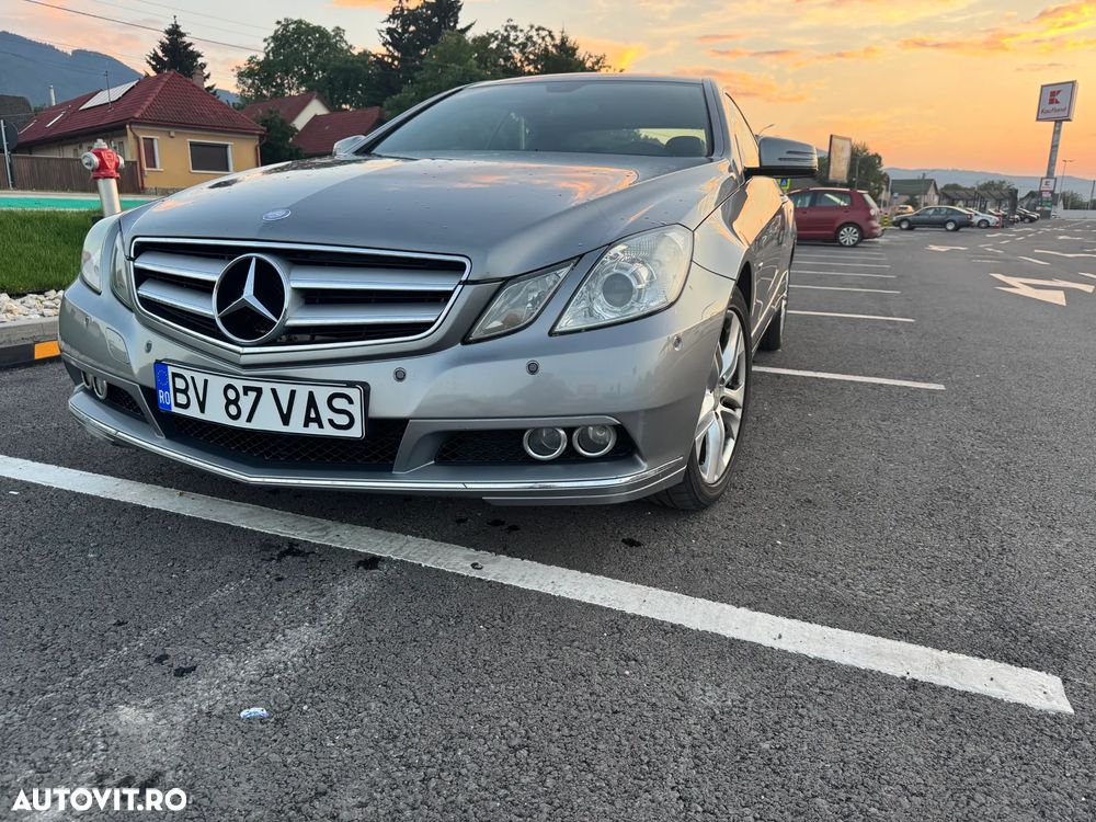 Mercedes-Benz E 220 CDI DPF BlueEFFICIENCY Automatik Avantgarde - 3