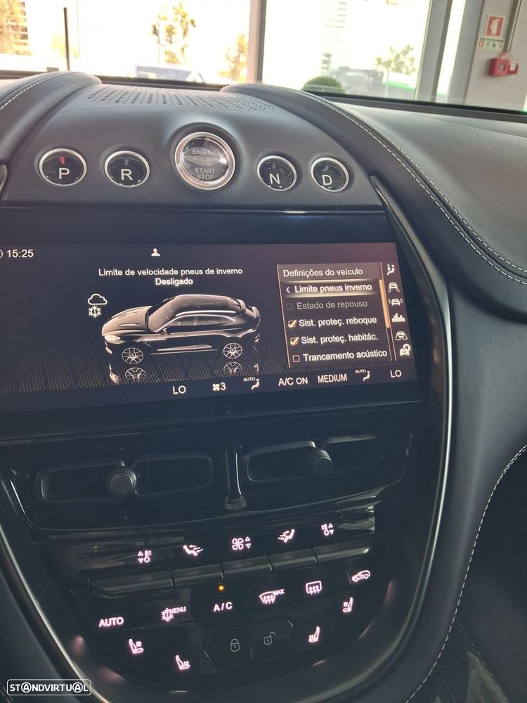 Aston Martin DBX 707 - 18