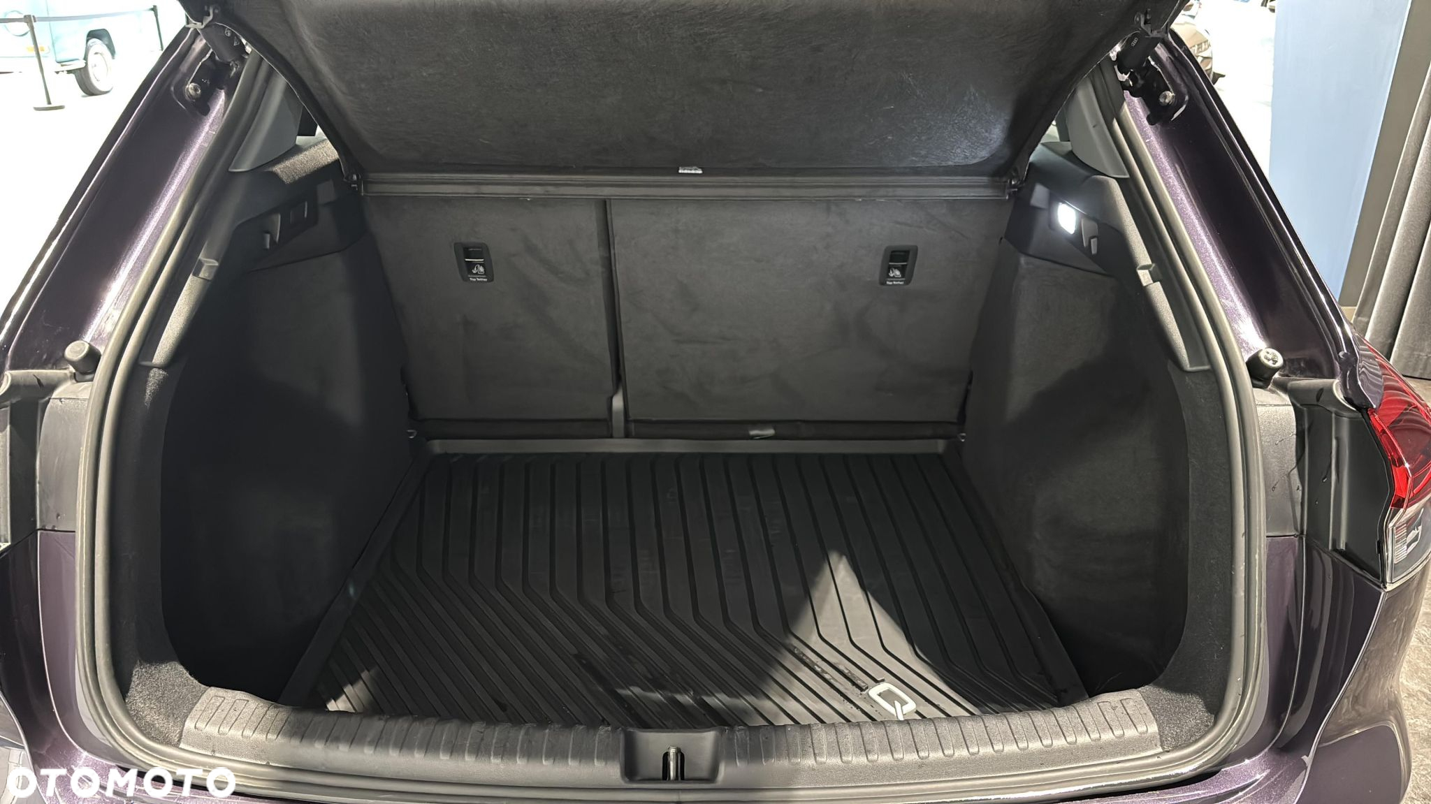 Audi Q4 e-tron - 17