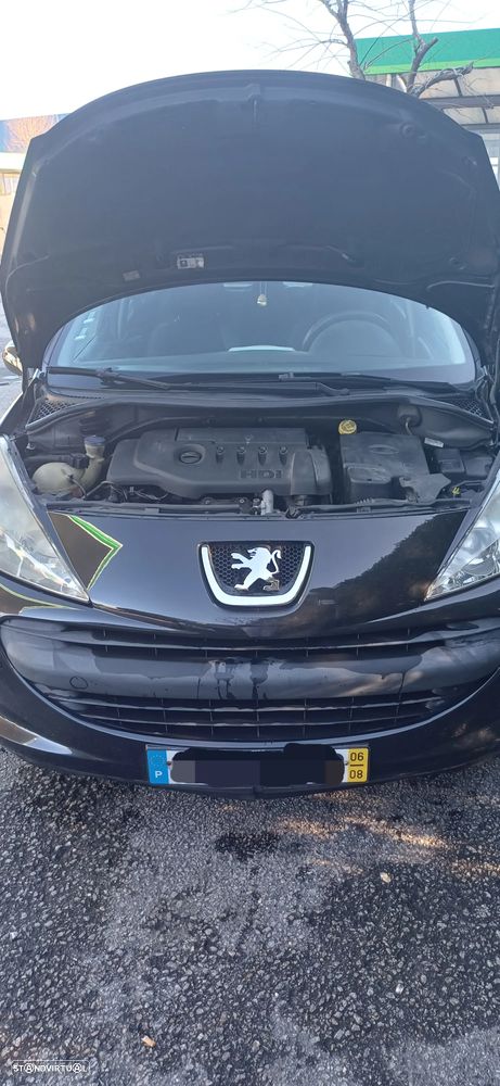Peugeot 207 1.4 HDi Urban - 10