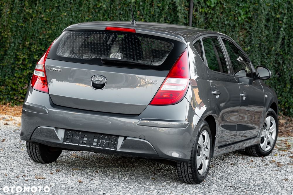 Hyundai i30 1.4 Classic - 11