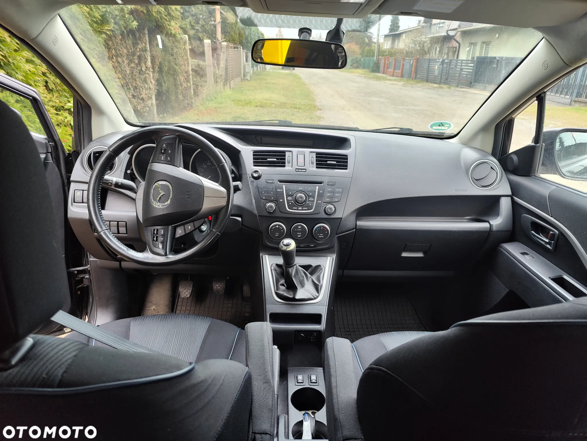 Mazda 5 1.6 CD Navi + - 9