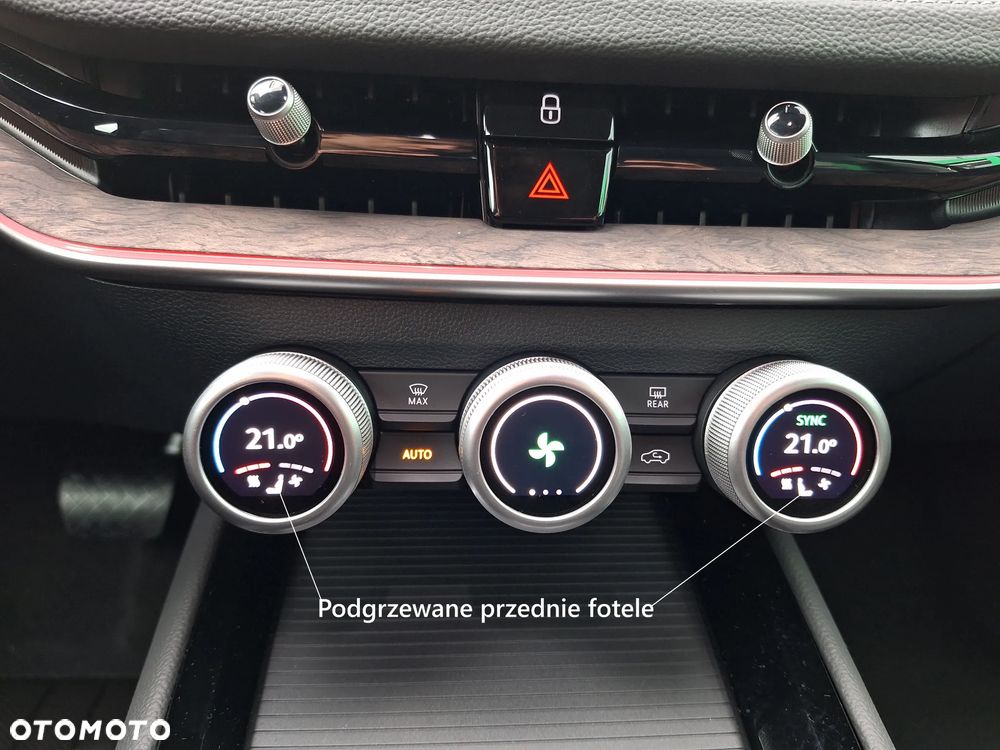 Skoda Superb 2.0 TDI SCR 4x4 L&K DSG - 24