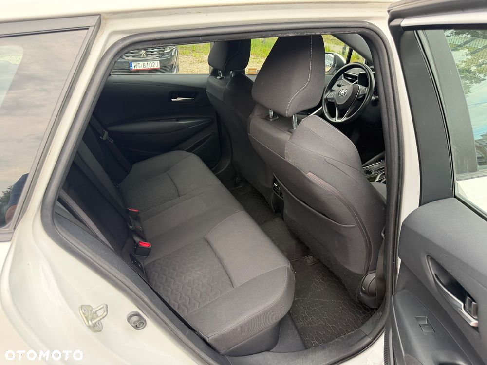 Toyota Corolla 1.8 Hybrid Comfort - 16