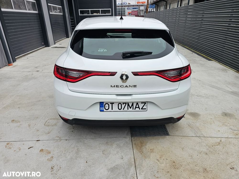 Renault Megane BLUE dCi 115 BUSINESS EDITION - 7