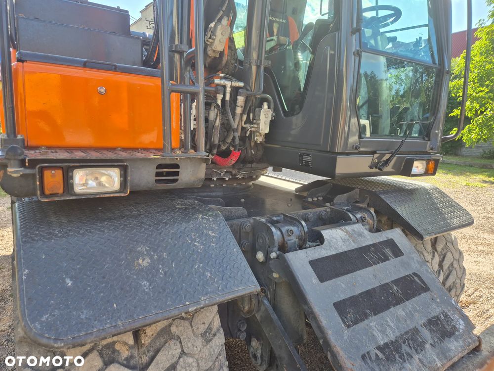 Doosan DX 170 W - 12