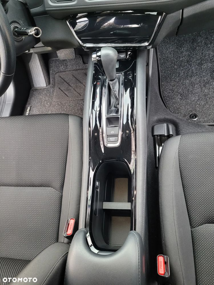 Honda HR-V 1.5 Elegance (ADAS) CVT - 12