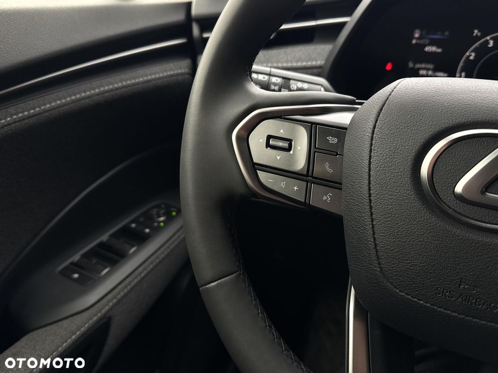 Lexus LBX 1.5 Hybrid - 18