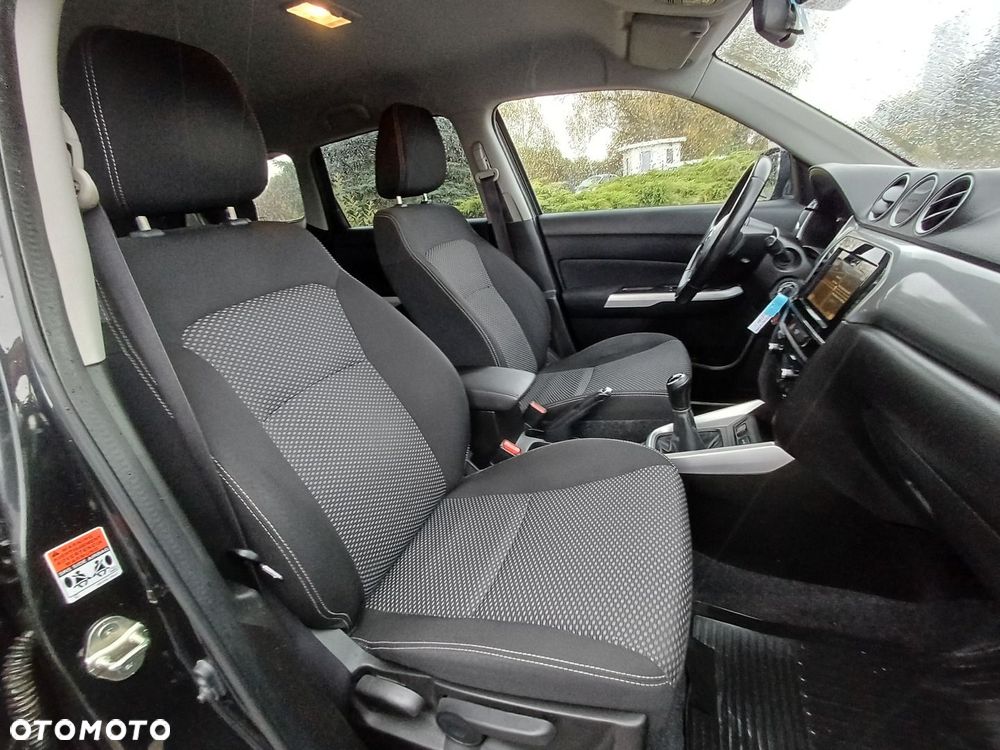 Suzuki Vitara 1.6 Premium 4WD - 15