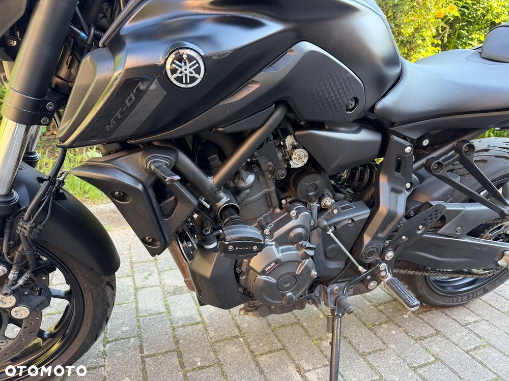 Yamaha MT - 10