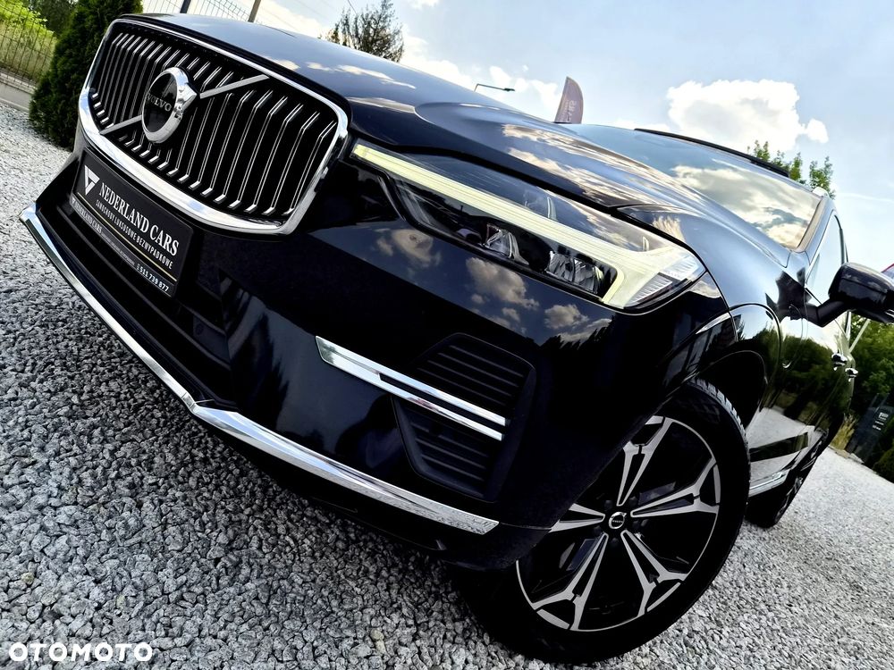 Volvo XC 60 T6 Plug-In Hybrid AWD Plus Bright - 2