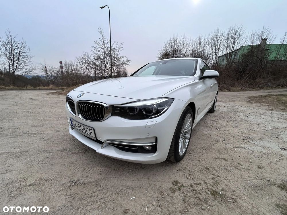 BMW 3GT 320d Luxury Line - 23