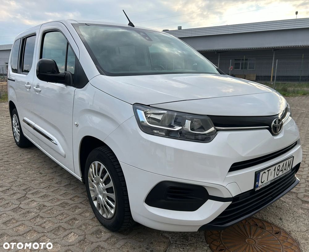 Toyota Proace City Verso 1.5 D-4D Business - 1