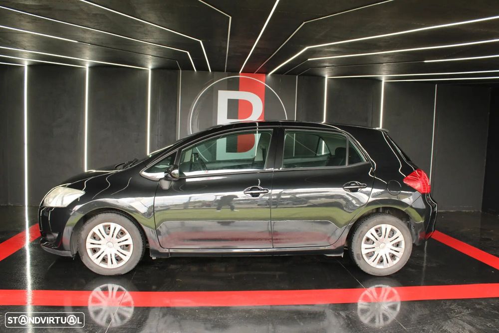 Toyota Auris - 14