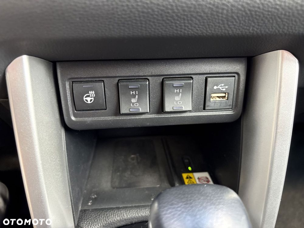 Toyota Corolla Cross 2.0 Hybrid Style AWD - 21