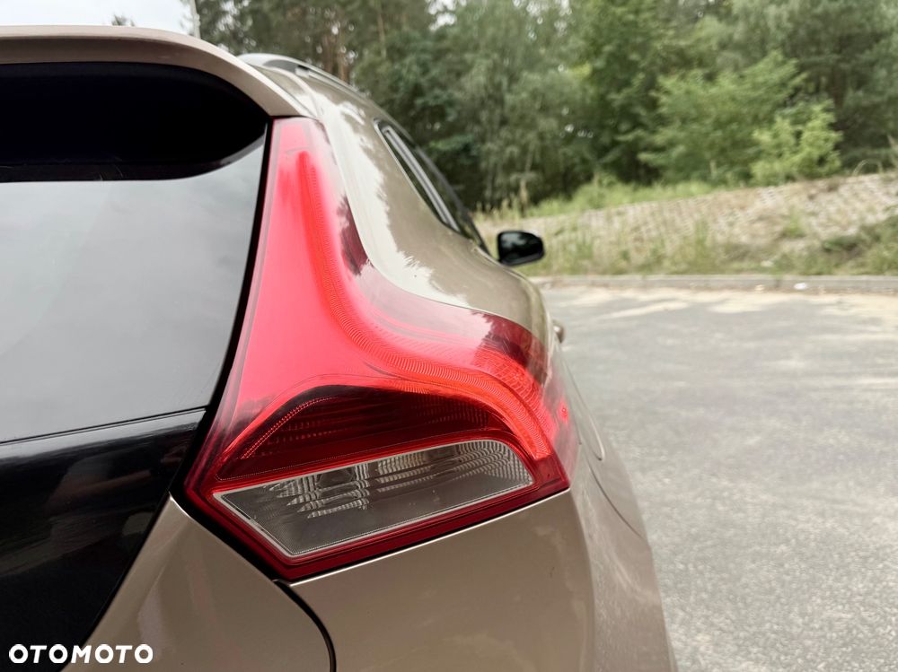 Volvo V40 D4 Drive-E Summum - 20