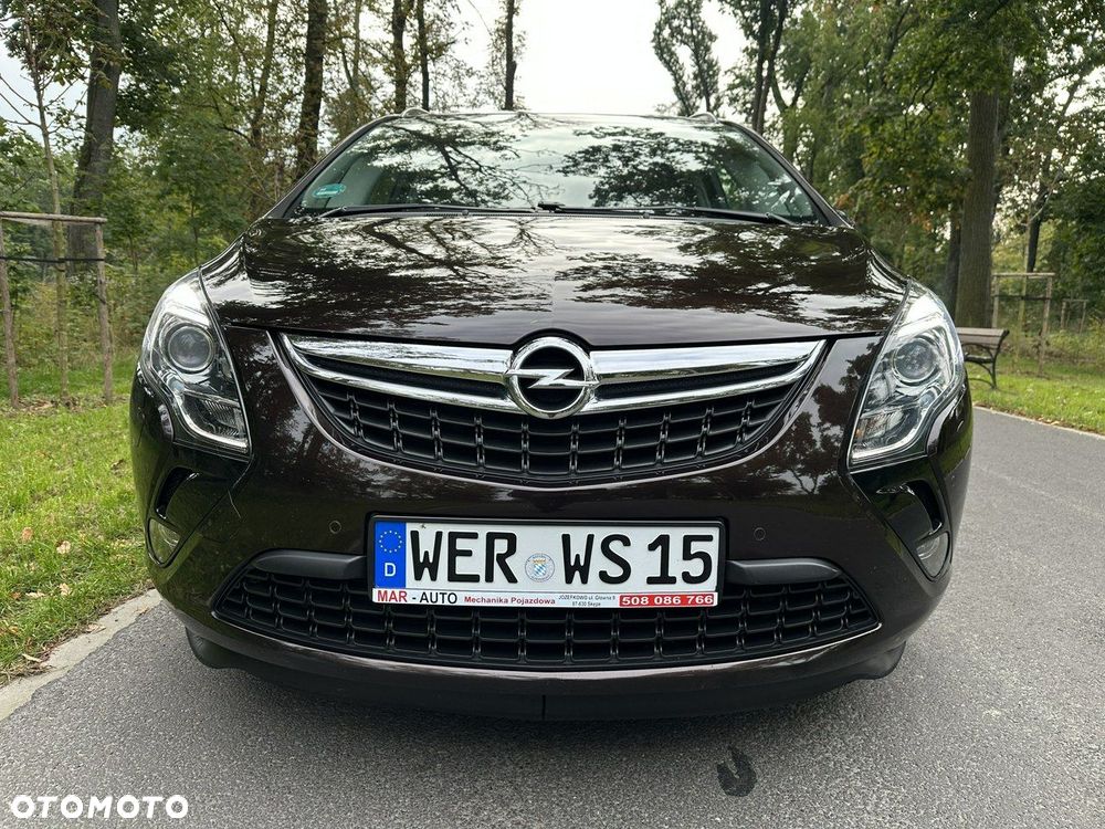 Opel Zafira - 12