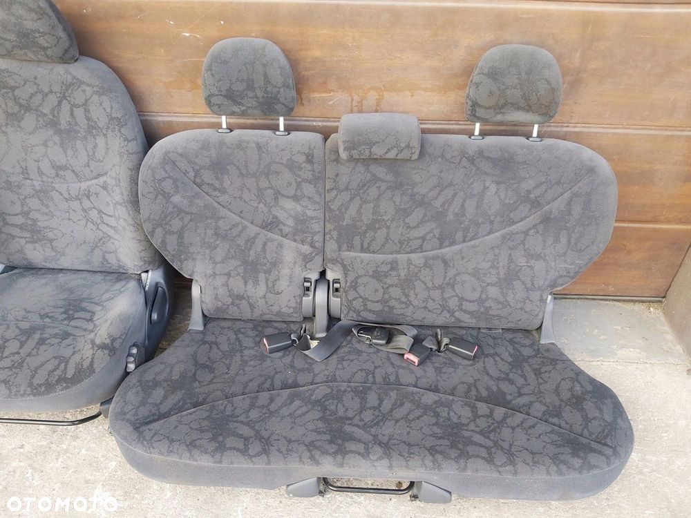 Toyota Yaris I fotel lewy prawy przód tył kanapa 3D JAPONIA - 5