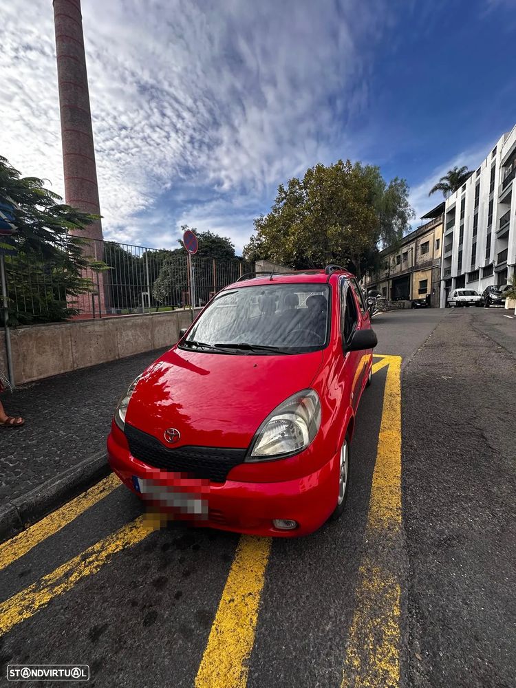 Toyota Yaris Verso 1.3 Base - 7