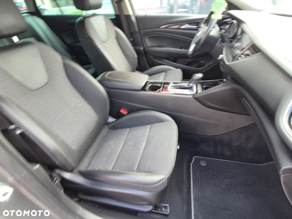 Opel Insignia 2.0 Automatik Edition - 32