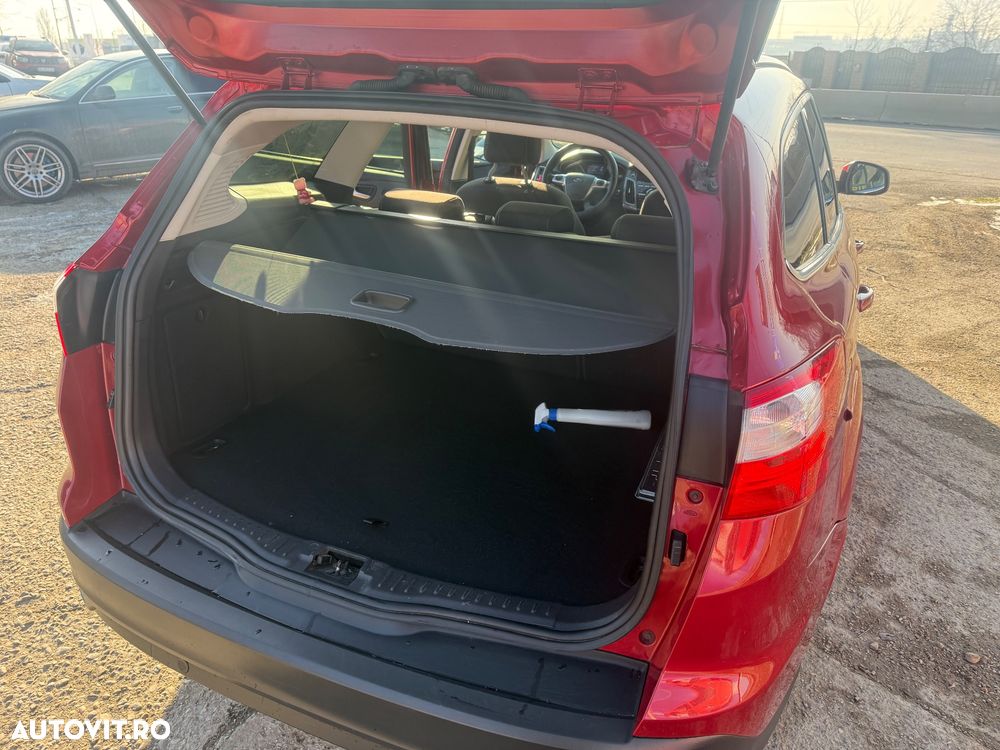 Ford Focus 2.0 TDCI DPF Powershift Titanium - 13