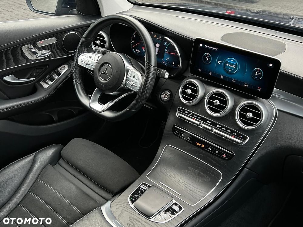 Mercedes-Benz GLC 300 d 4-Matic - 16