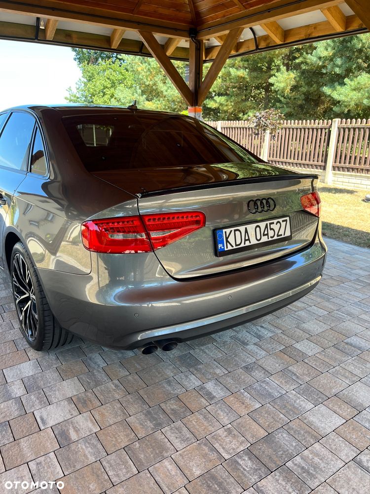 Audi A4 - 5